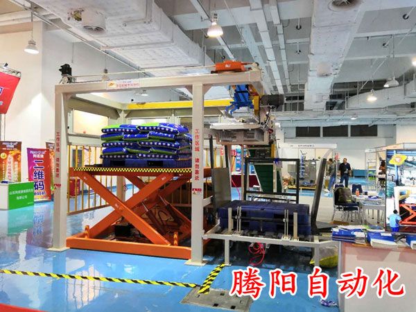 使用高位碼垛機到底有什么好處