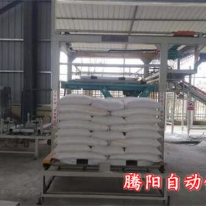 砂漿整條生產(chǎn)線只需要一個包裝工碼垛工作交給高位碼垛機(jī)