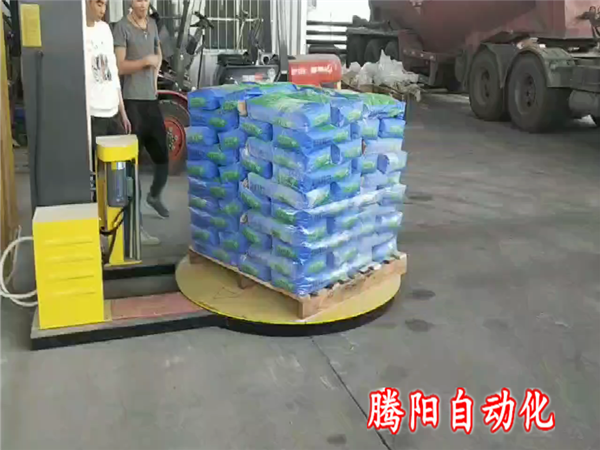 砂漿纏繞機(jī)自動纏繞膜防水防潮方便轉(zhuǎn)運(yùn)