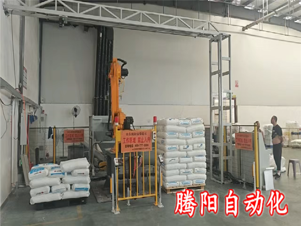 無紡布樹脂顆粒拆包投料機(jī)器人